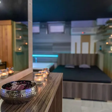Private Wellness *